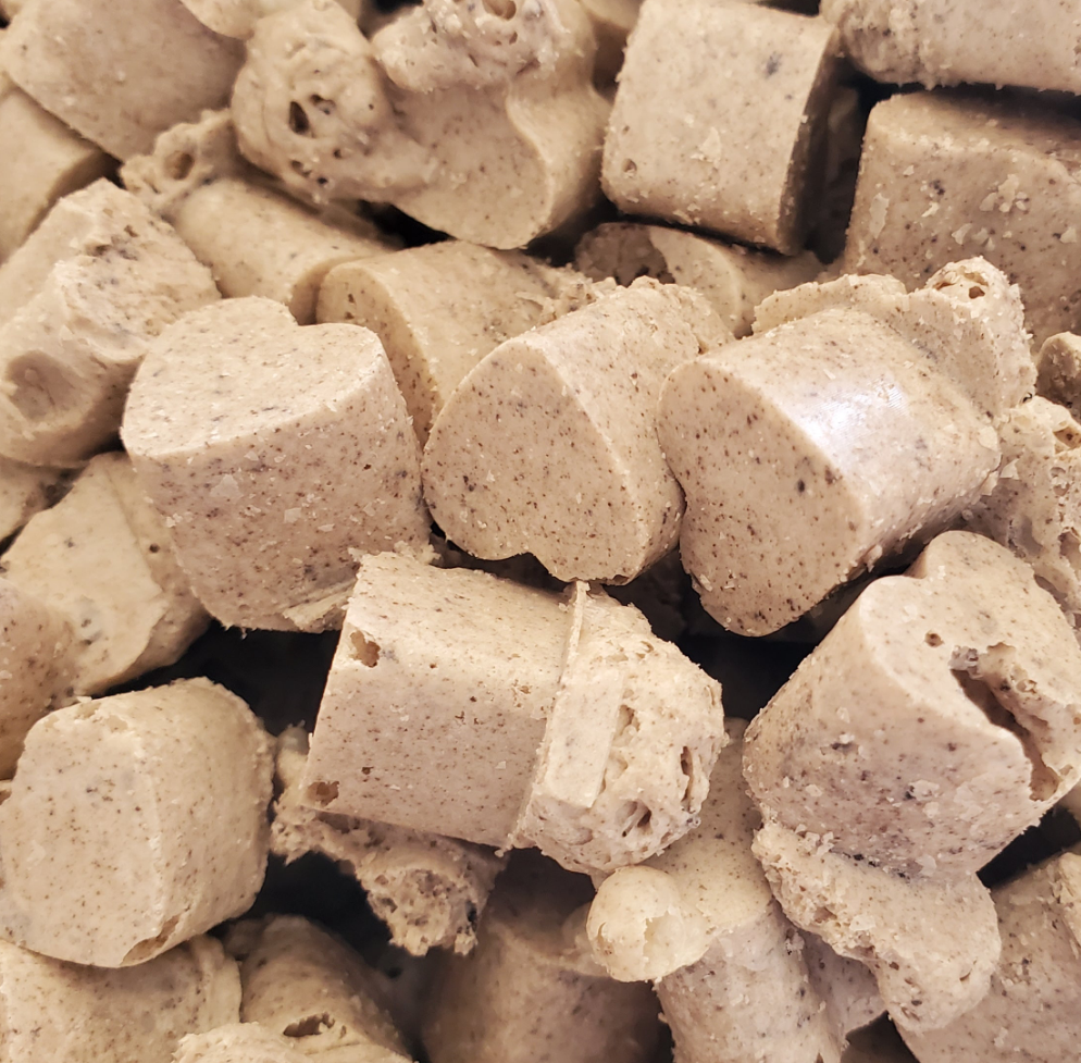 Freeze Dried Cookies and Cream Cheesecake Snack